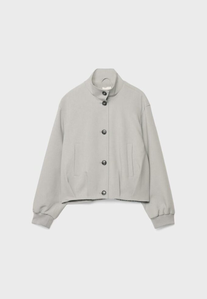 Pufferjakke med høy hals