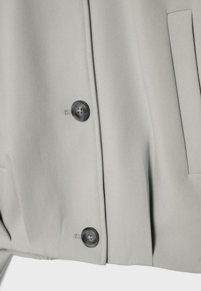 Pufferjakke med høy hals