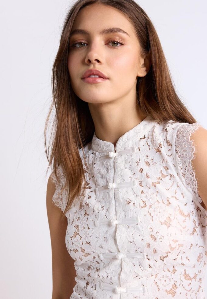 Qipao-topper i blonder