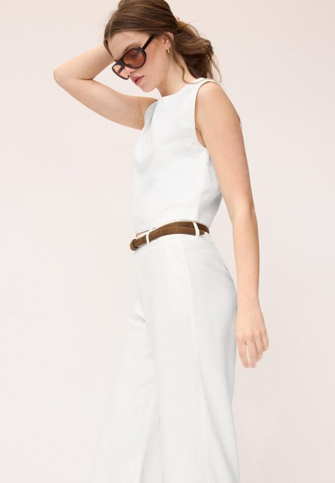 Racerback-topper med lin-effekt