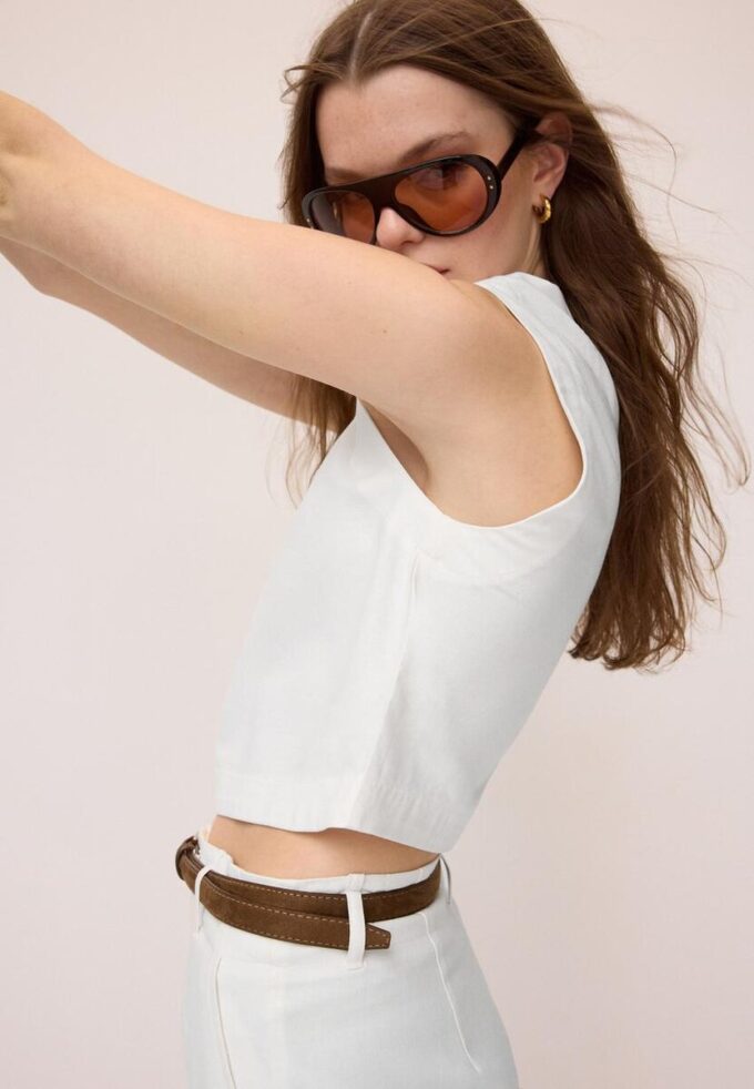 Racerback-topper med lin-effekt