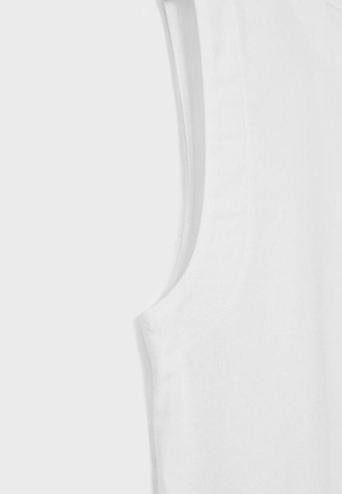 Racerback-topper med lin-effekt