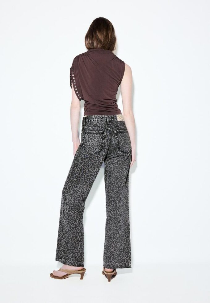Rett jeans med Wide Leg og leopardmønster