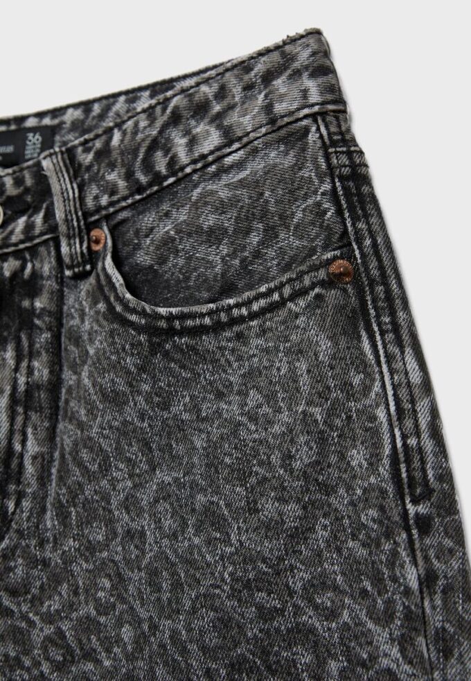 Rett jeans med Wide Leg og leopardmønster