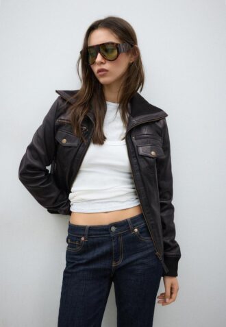 Ribbet kombinasjonsjakke i skinn