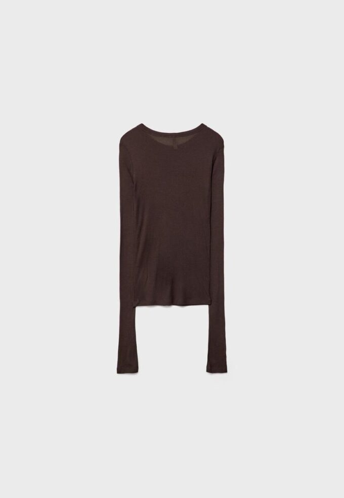 Ribbet langermet T-skjorte