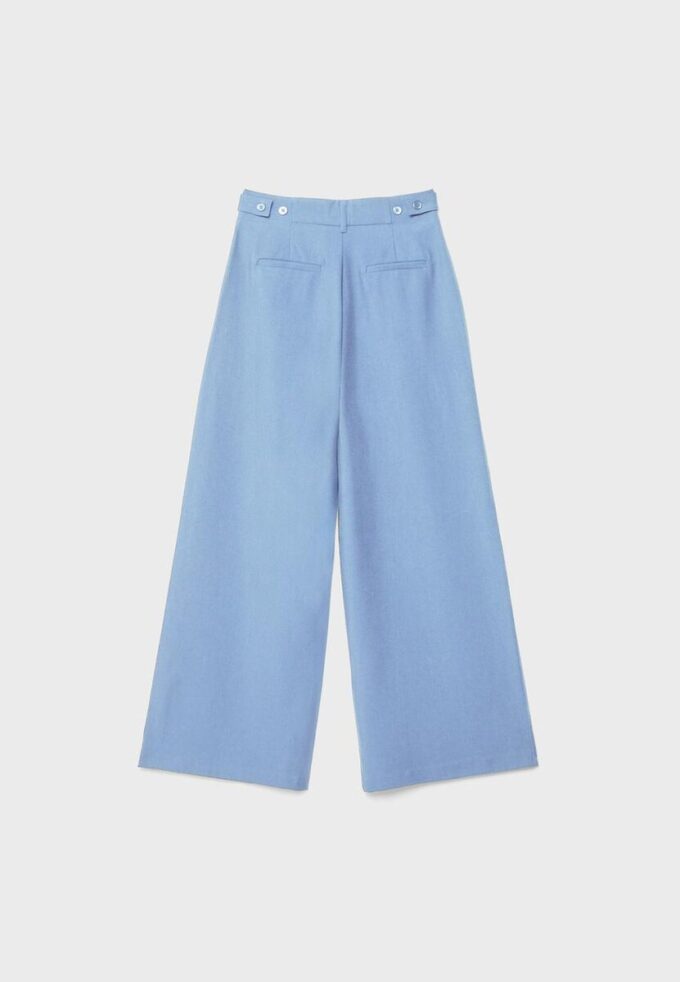 Rustikke bukser med vid benvidde og justerbare knapper