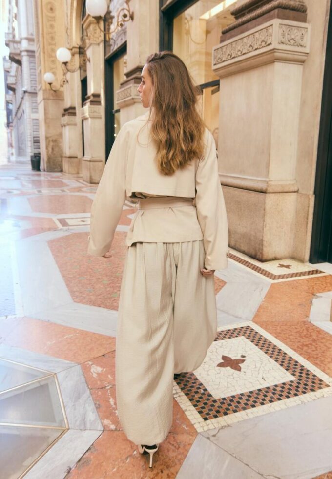 Sarouel-bukser med nitter