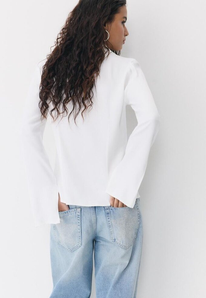 Satengskjorte med bånd