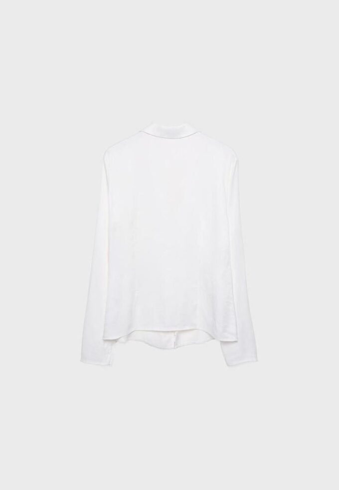 Satengskjorte med bånd