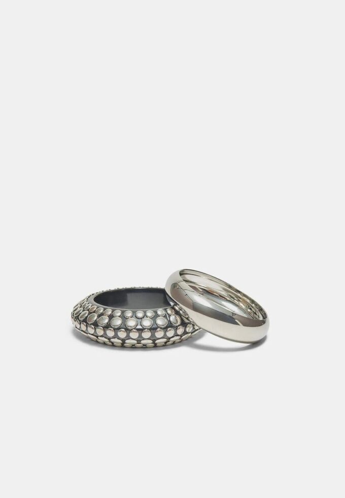 Sett med 2 matchende armbånd