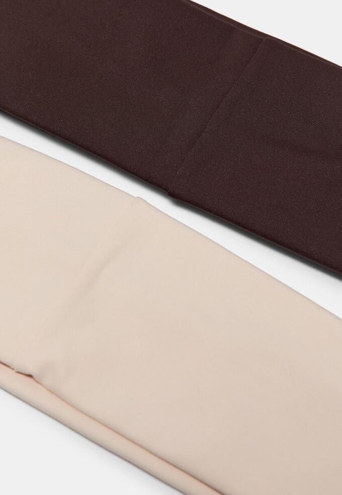 Sett med 2 pelshårbånd med nitter