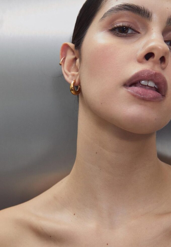 Sett med 2 store, vanntette hoop-øreringer