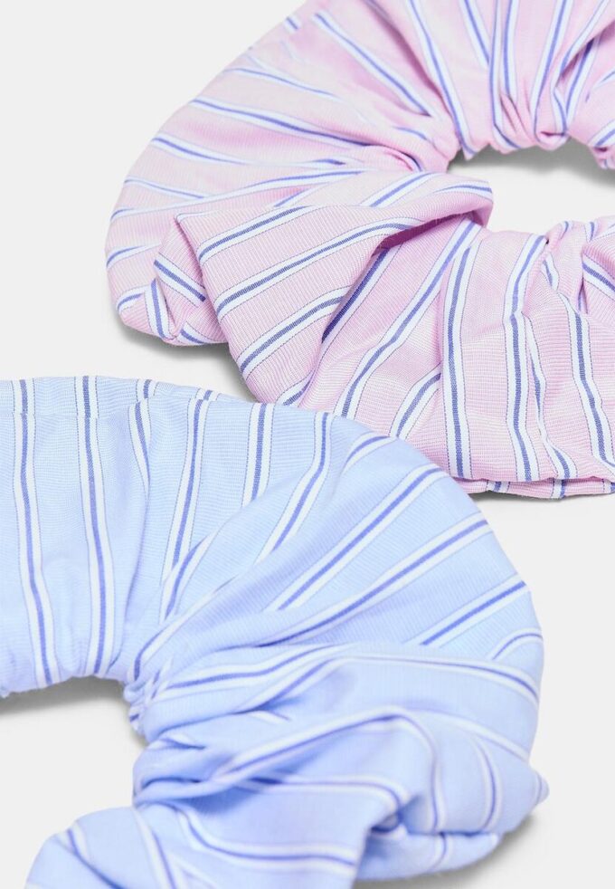 Sett med 2 stripete hårstrikker