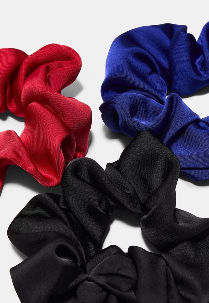 Sett med 3 hårstrikker