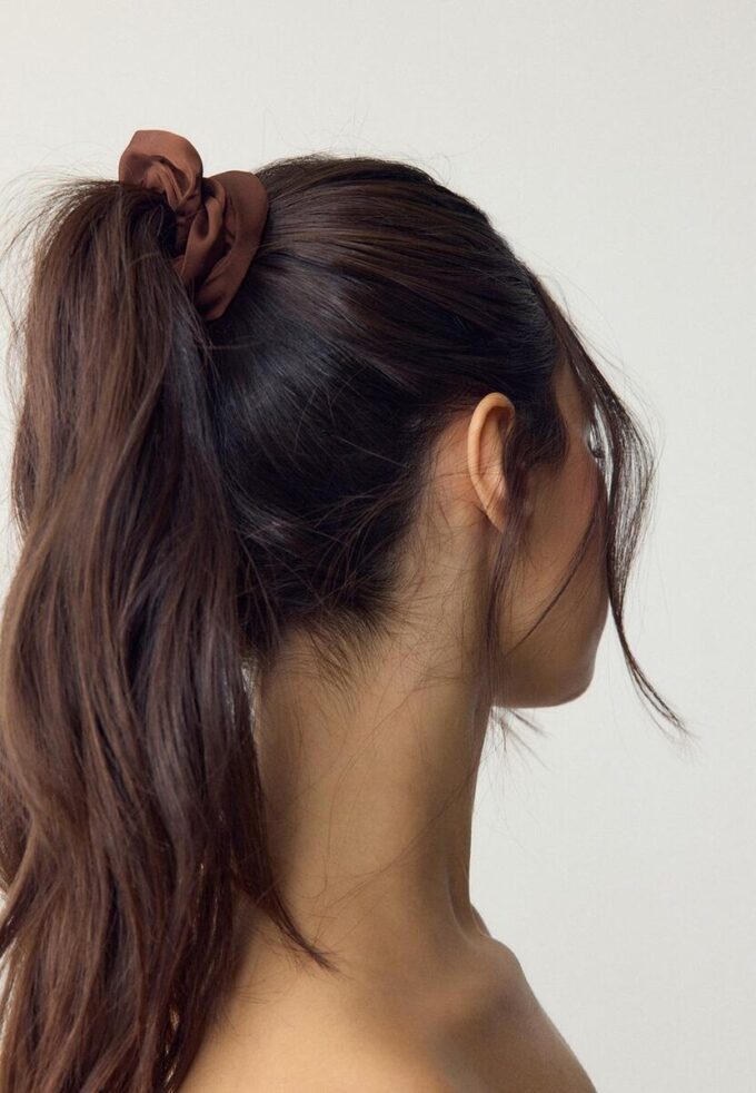 Sett med 3 hårstrikker