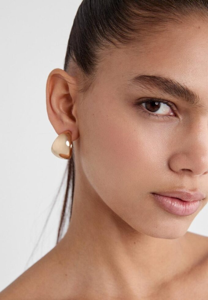 Sett med 3 par voluminøse miniøreringer