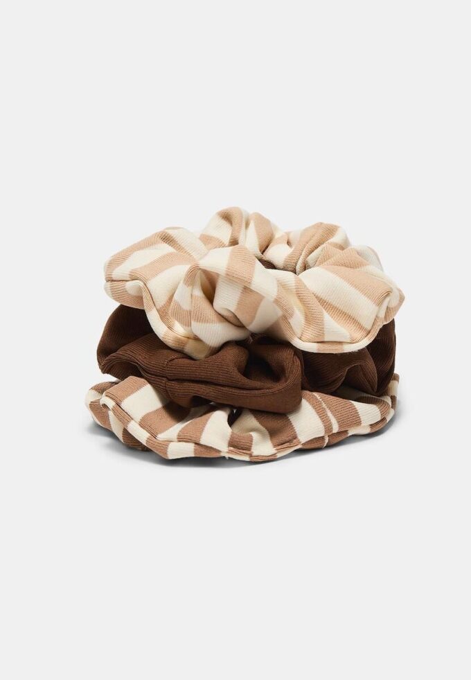 Sett med 3 stripete hårstrikker