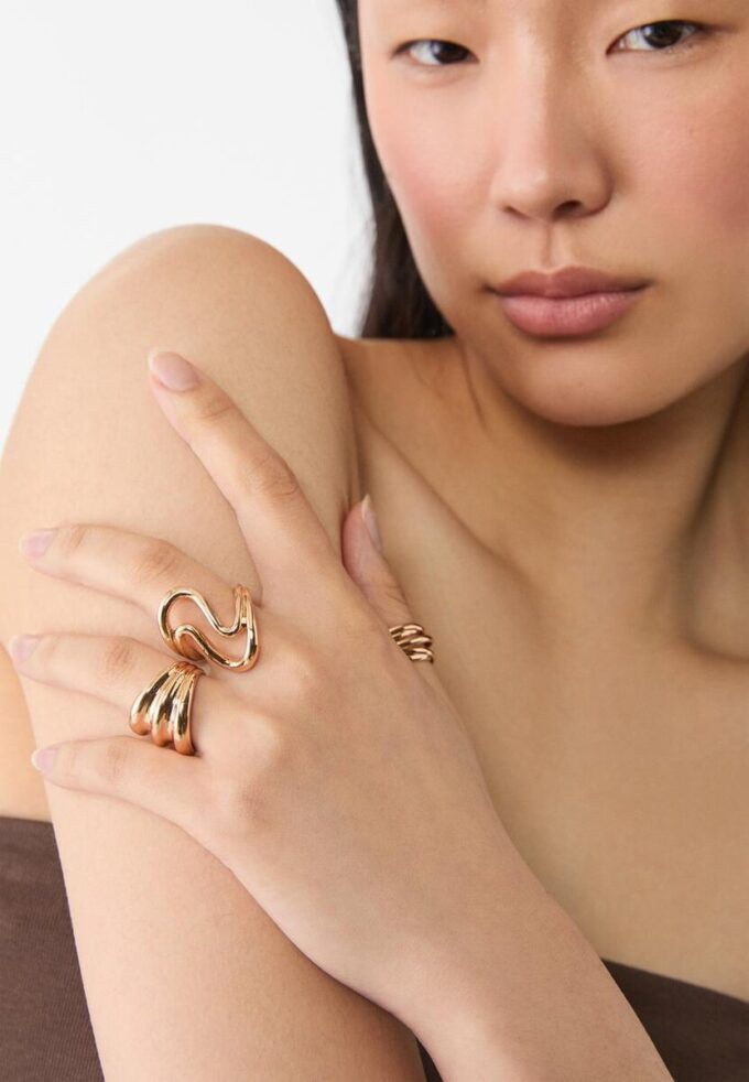 Sett med 4 stjerneringer