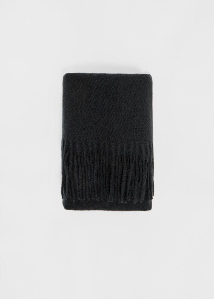 Skjerf i børstet tråd