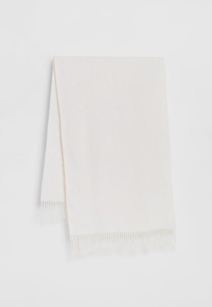 Skjerf i børstet tråd