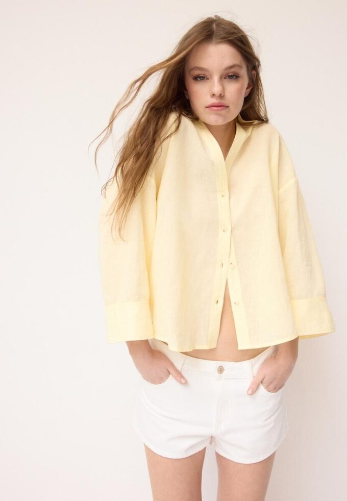 Skjorte med kimonoermer i lin-look