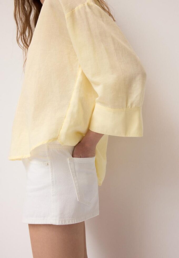 Skjorte med kimonoermer i lin-look