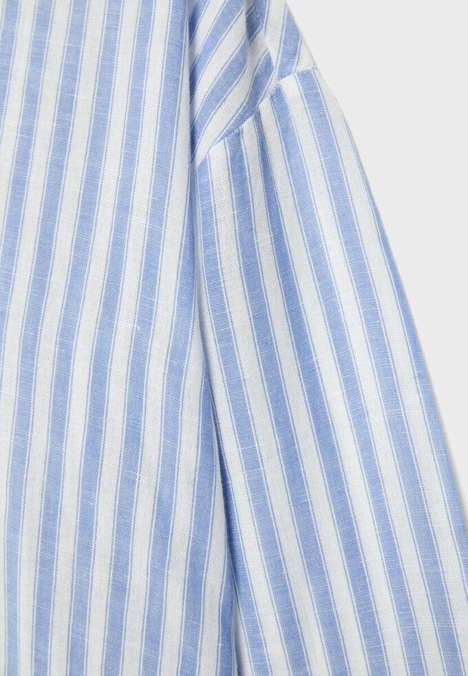 Skjorte med kimonoermer i lin-look