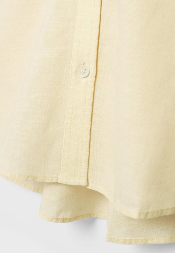 Skjorte med kimonoermer i lin-look