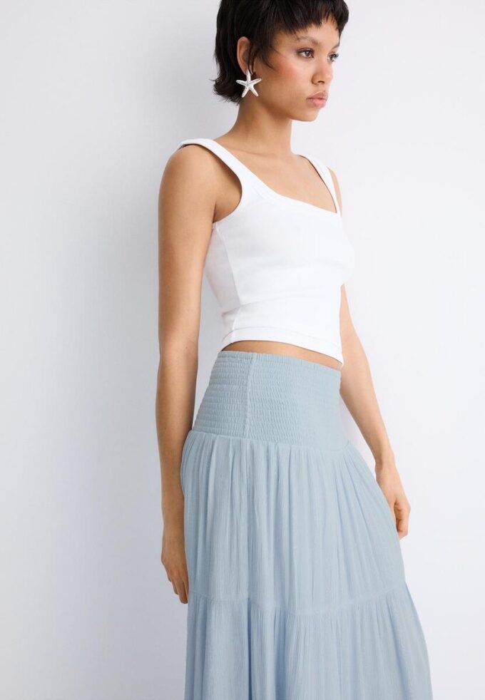 Skjørt med paneler og metalltråd