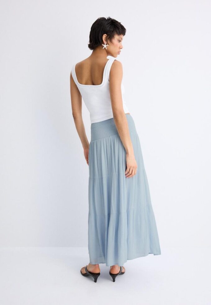 Skjørt med paneler og metalltråd