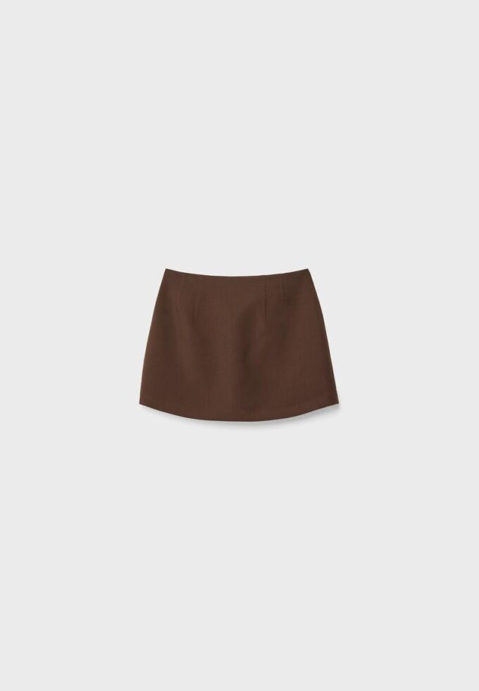 Skort med sidesliss