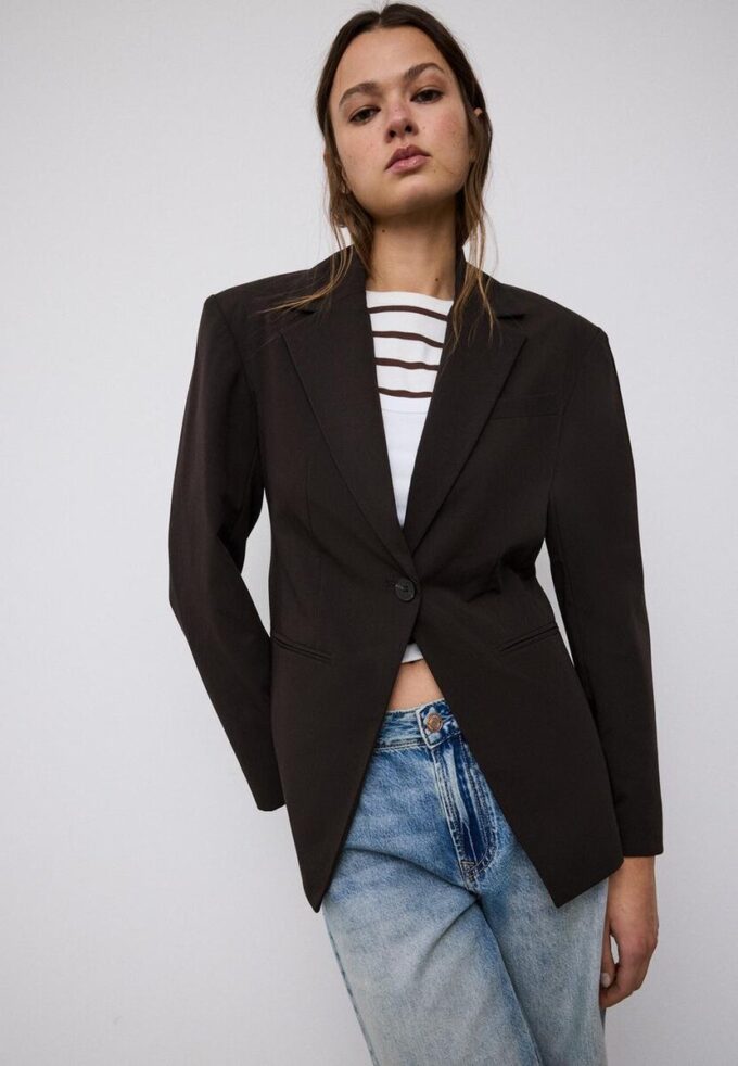 Skreddersydd blazer med knapper