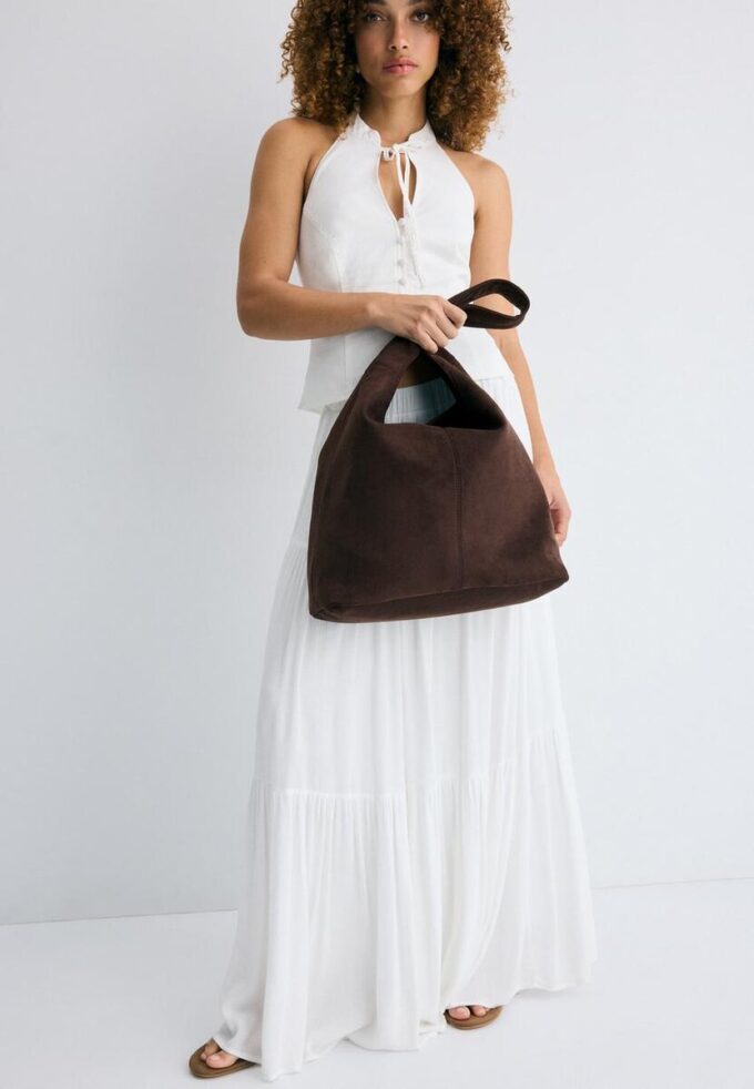 Skulderveske i imitert semsket skinn