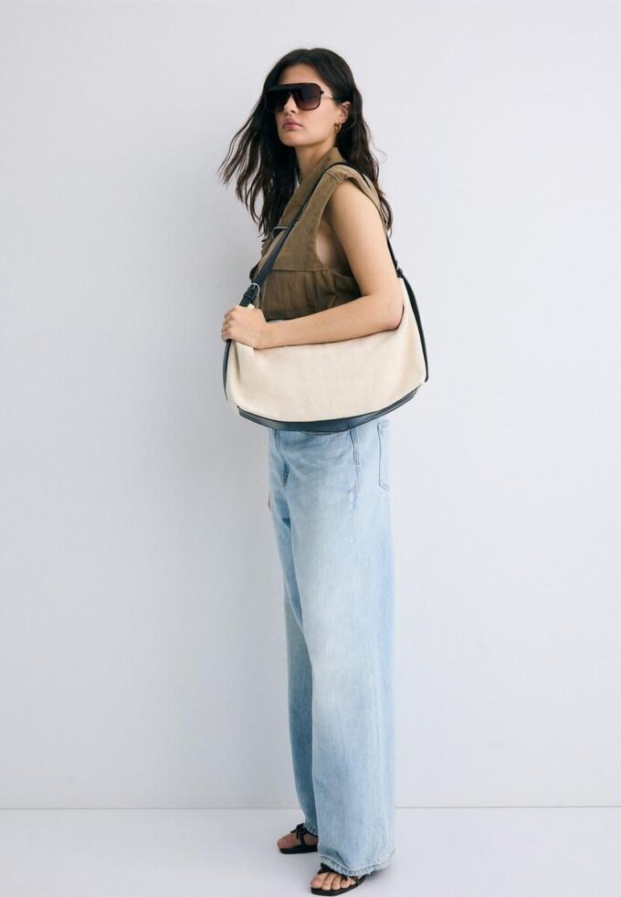 Skulderveske i kontrastfarget lerret