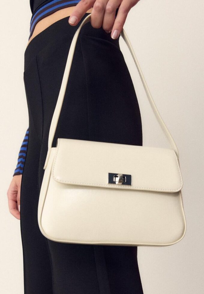 Skulderveske med klaff