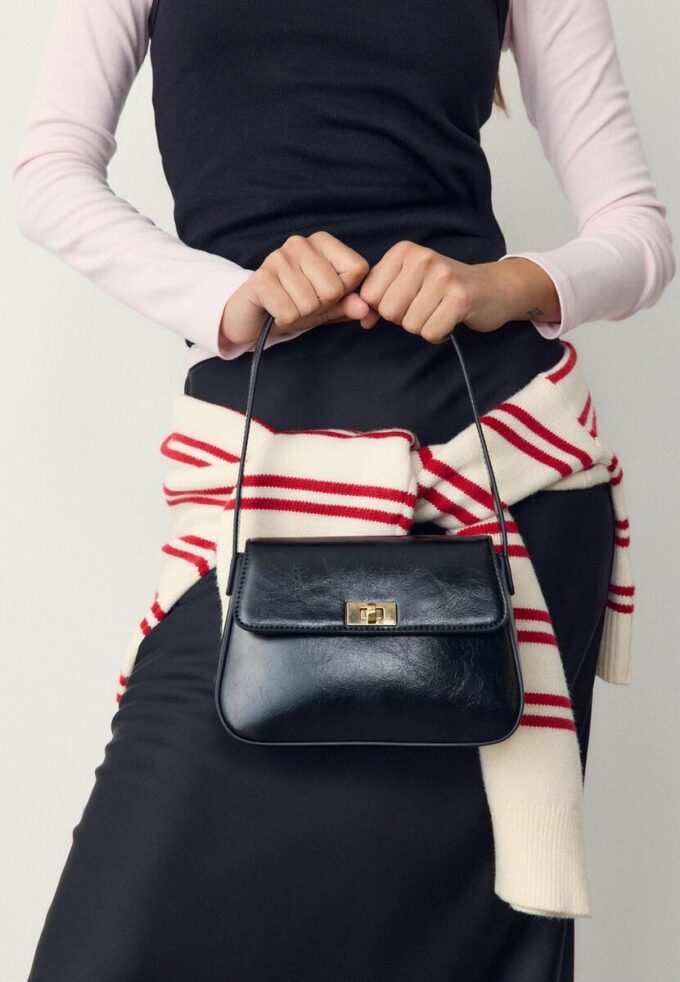 Skulderveske med klaff