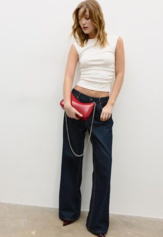 Skulderveske med lang kjede