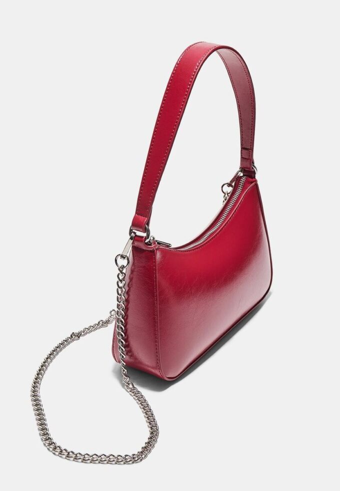 Skulderveske med lang kjede