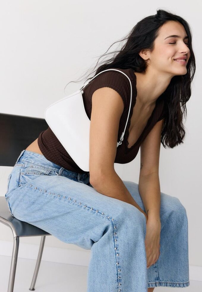 Skulderveske med lang kjede