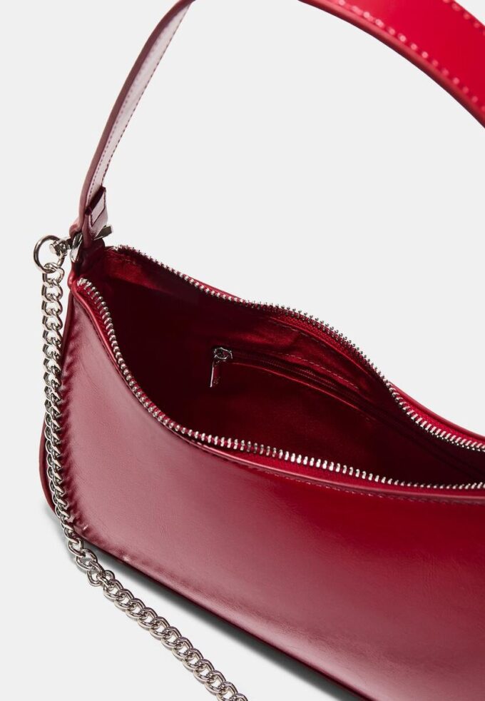 Skulderveske med lang kjede