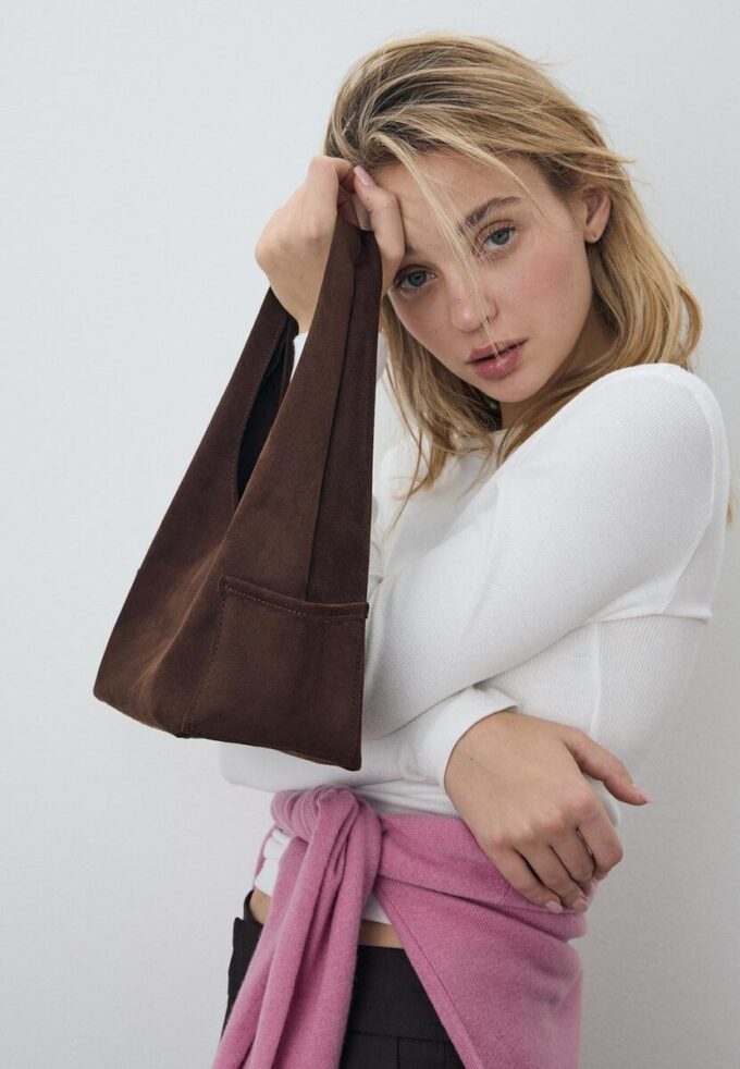 Skulderveske med lommer