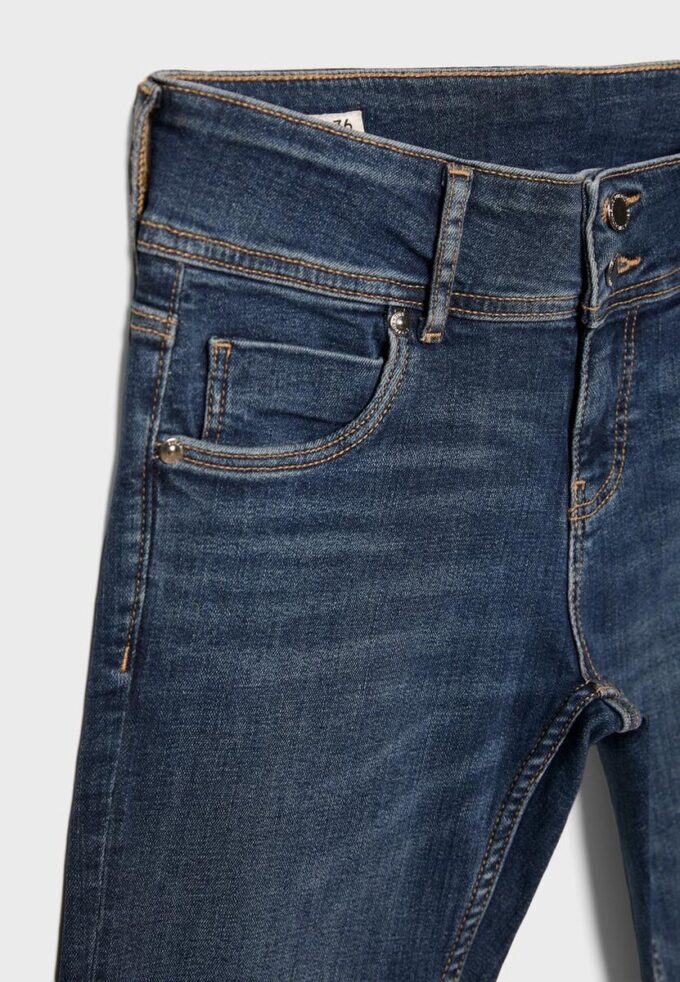 Slim fit-jeans med lav midje