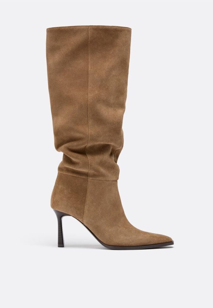 Slouchy høye støvler i skinn med stilett