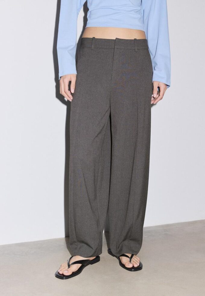 Smarte, vide bukser med sømdetaljer