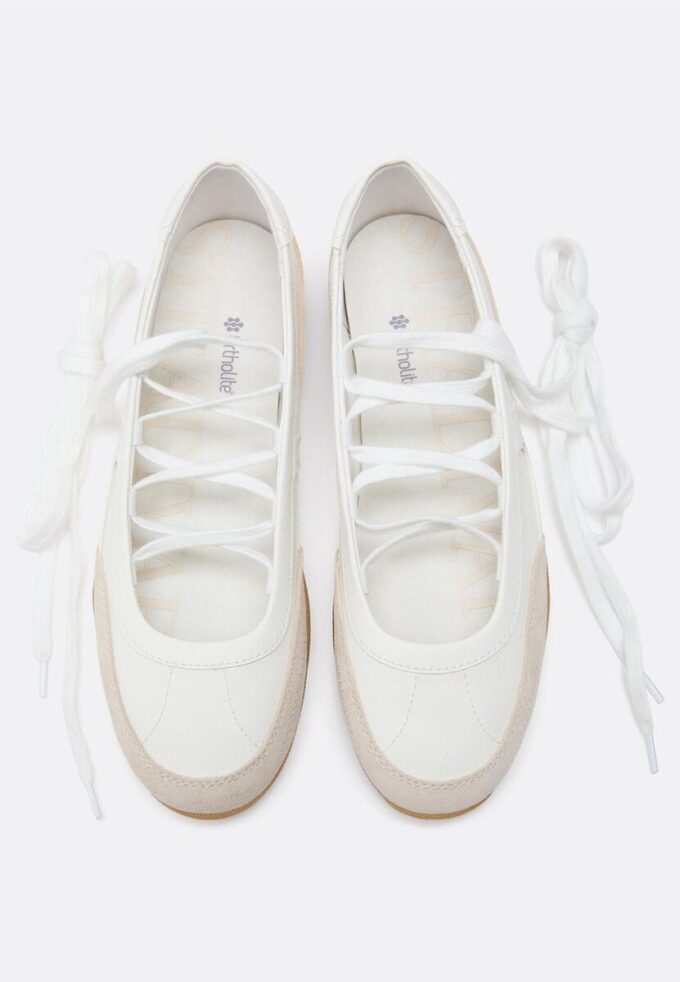 Sneakerinas med snøring