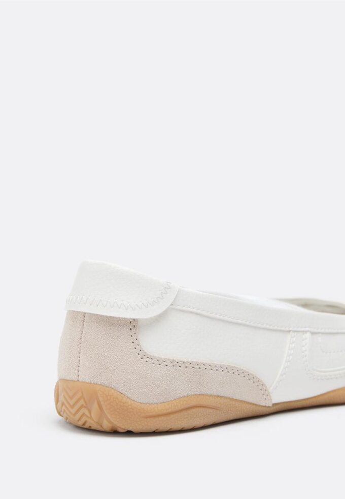 Sneakerinas med snøring