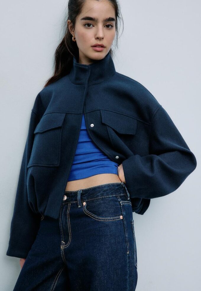 Soft-Touch-bomberjakke med lommer