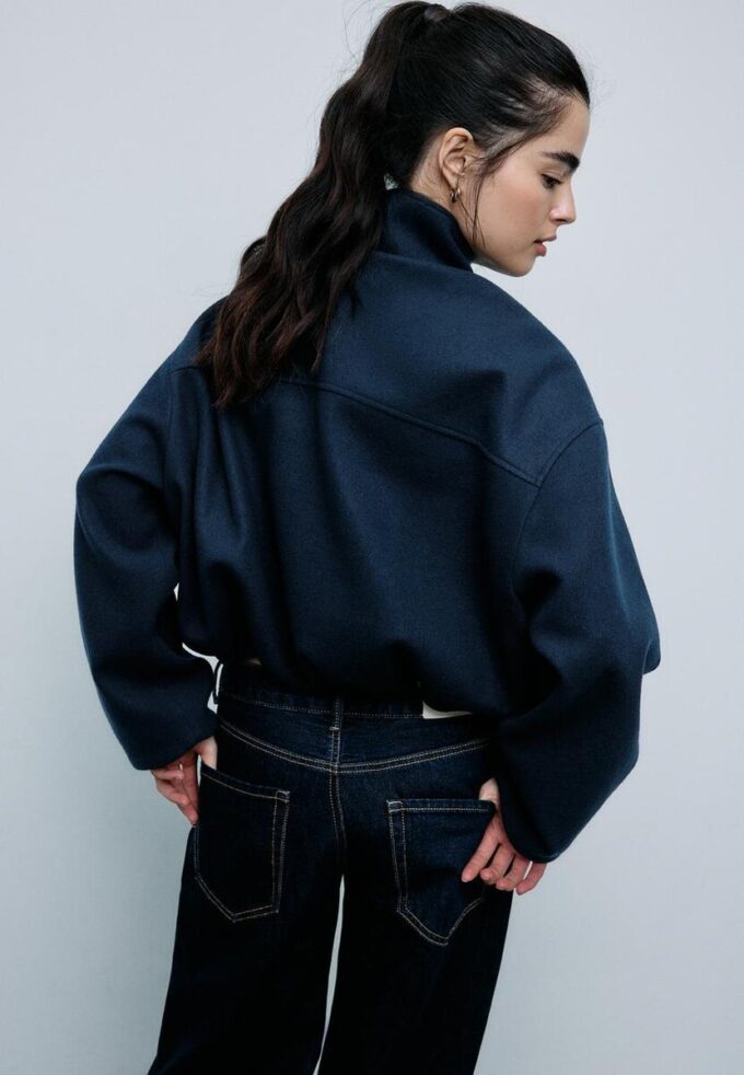 Soft-Touch-bomberjakke med lommer