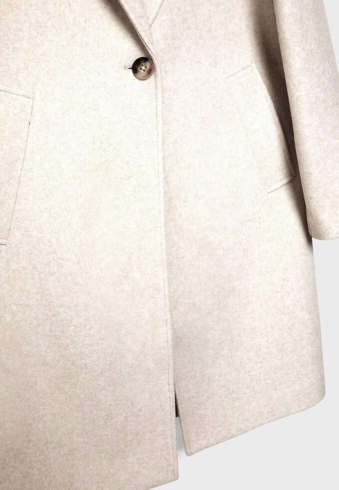 Soft-Touch-midikåpe med knapper